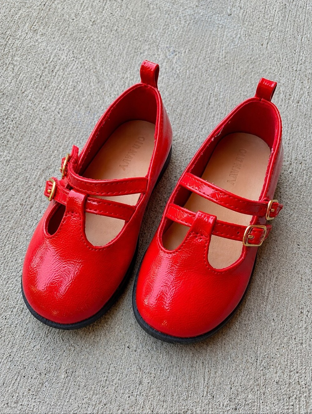 Old Navy Girls Red Patent Mary Jane Flats – Excellent Condition
